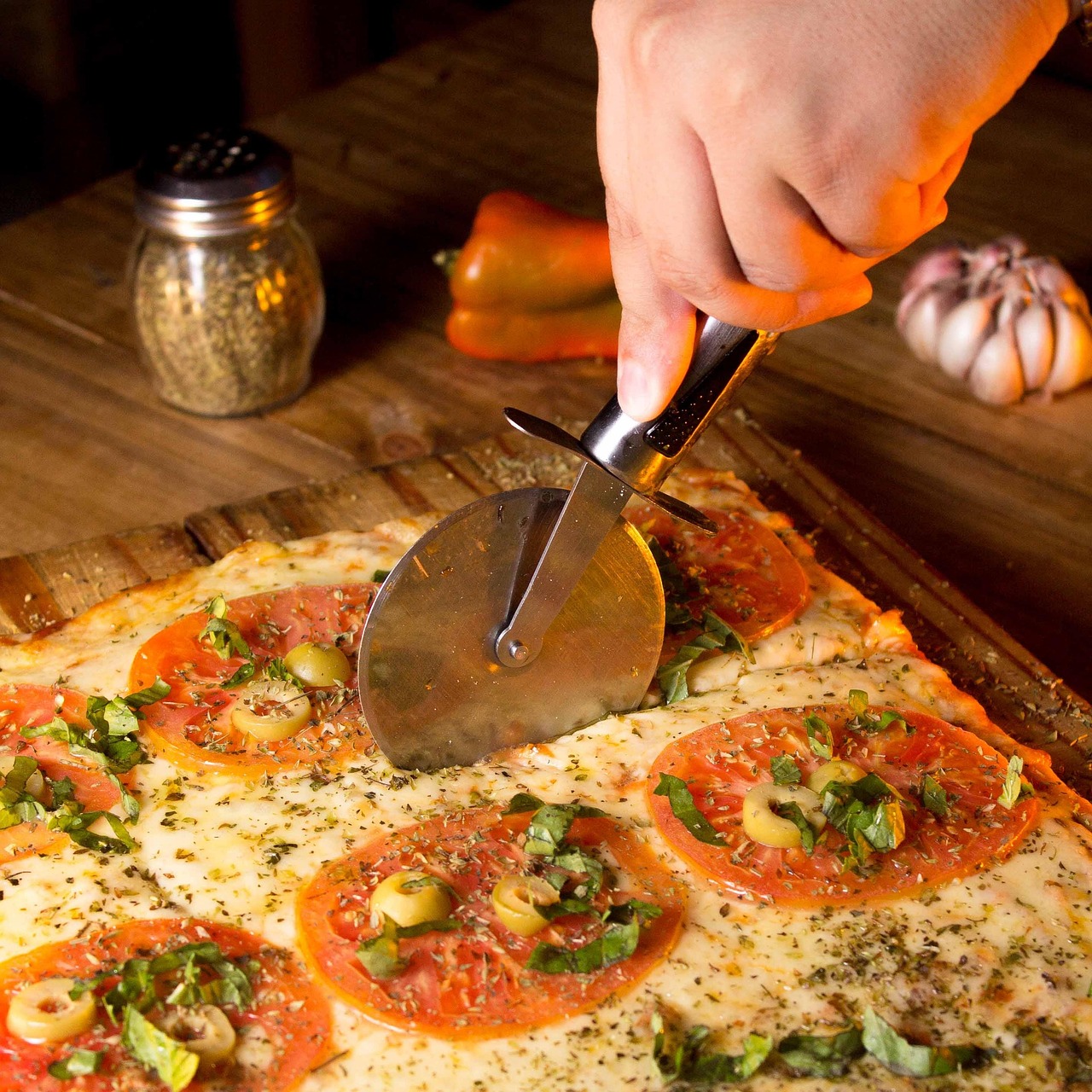 Vx批发小号：智能宿舍app详情下载教程