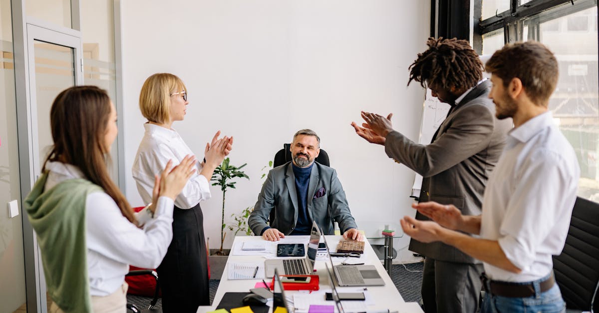 微信老号买卖：奇趣大冒险要不要账号注册